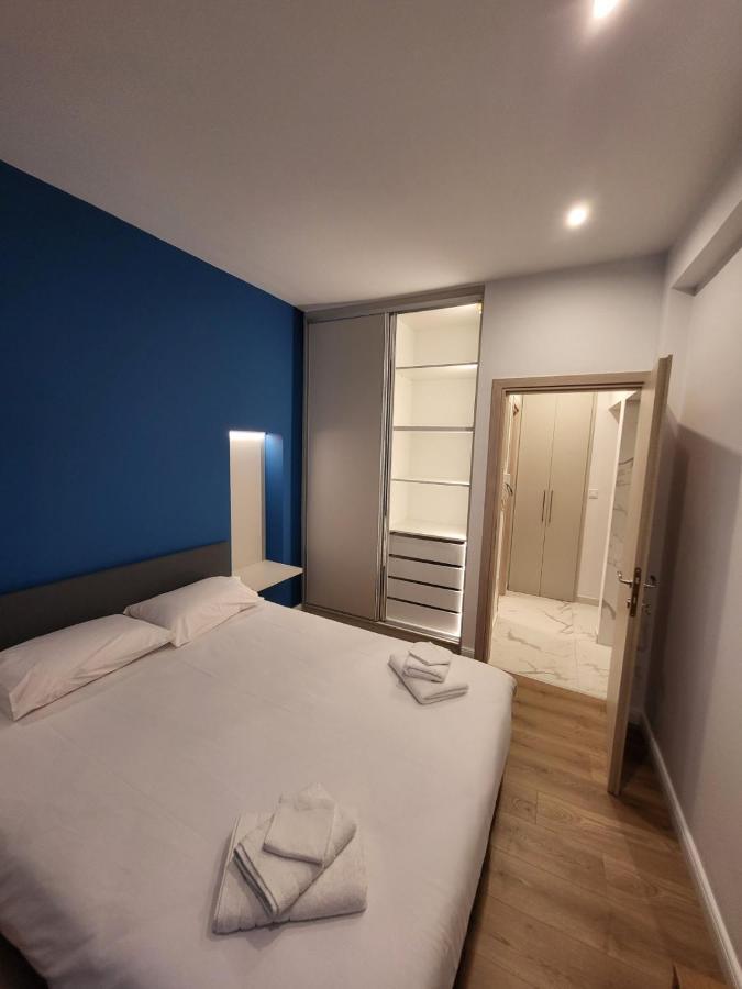 Medd Penthouse Apartment Атина Екстериор снимка